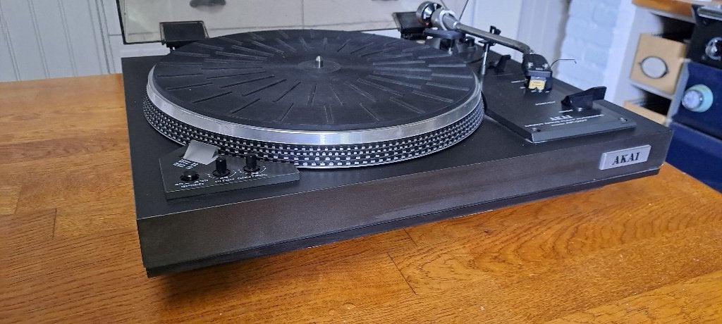 Akai AP-207C volautomaat in prachtige staat, Ophalen, Automatisch, Zo goed als nieuw, Platenspeler