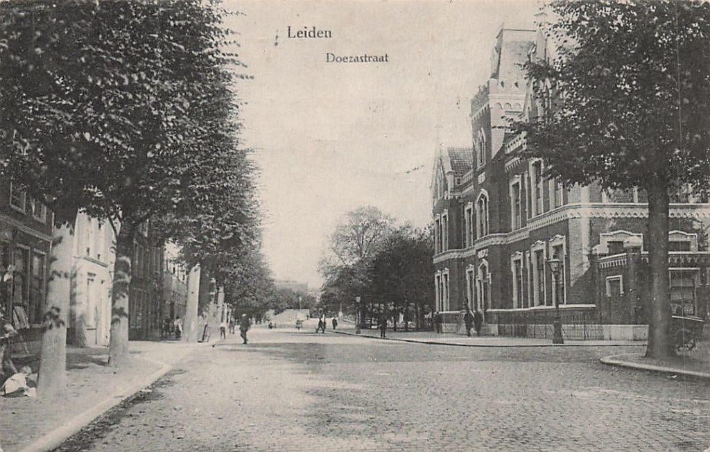 V810 Leiden Doezastraat - uitg Deyhle's 1911 -, Verzenden, Voor 1920, Gelopen, Zuid-Holland