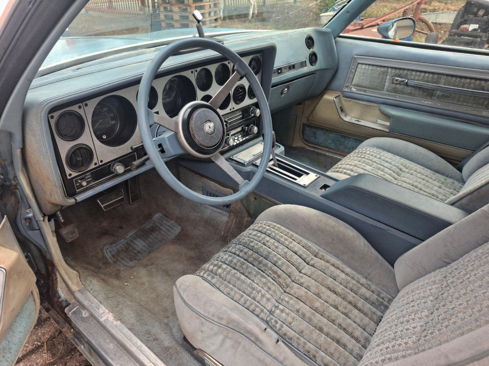 pontiac grand prix, foto 10