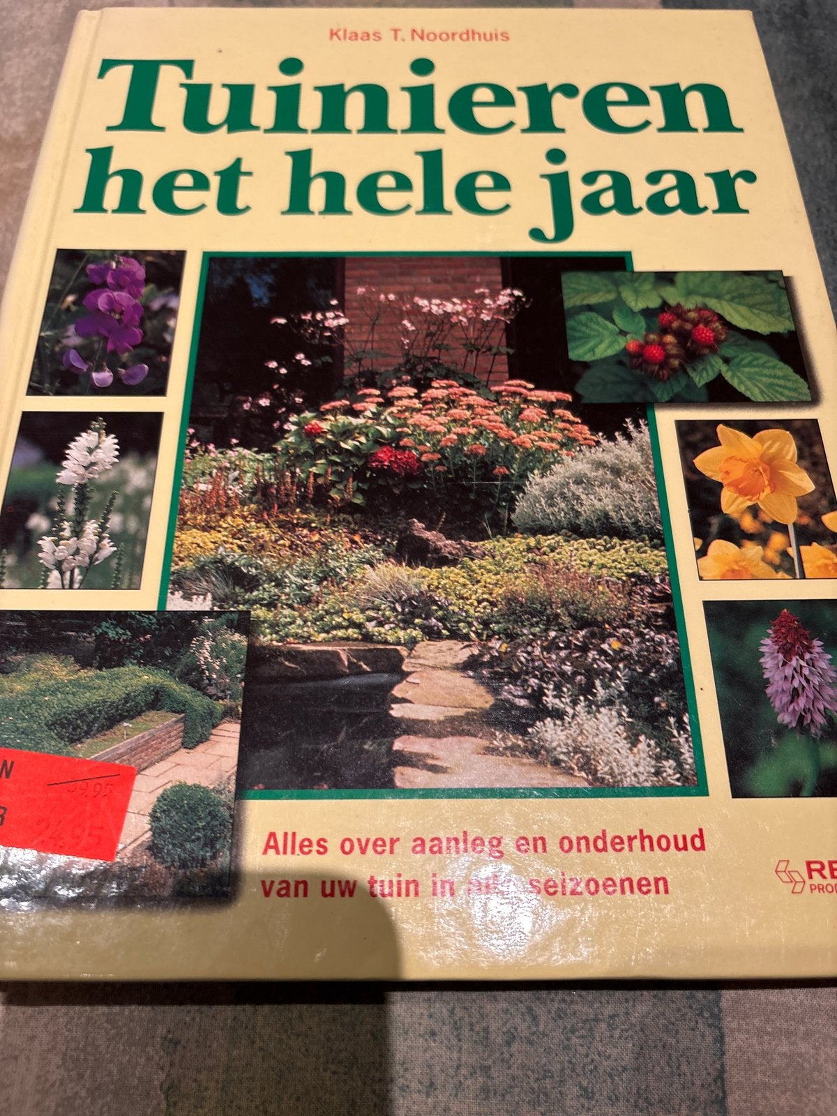 Tuinieren het hele jaar - Klaas T. Noordhuis, Boeken, Ophalen of Verzenden, Gelezen, Tuinieren en Tuinplanten