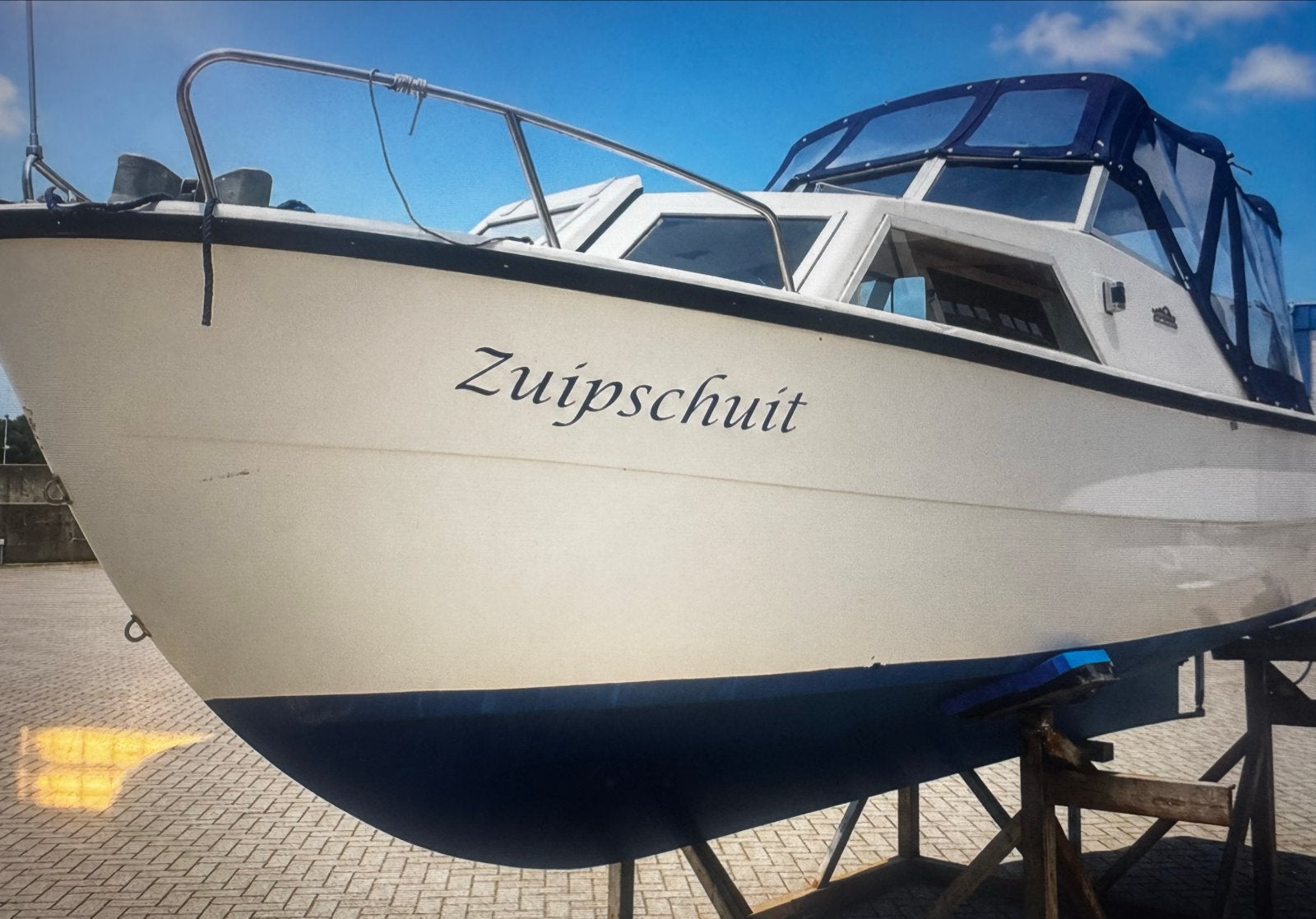 Noorse polyester motorsloep 'Arendsdalnekka' met cabriokap, Watersport en Boten, Motorboten en Motorjachten, Overige merken, Gebruikt