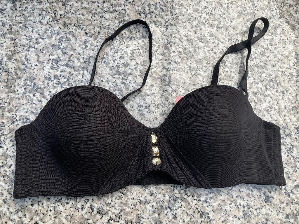 Zwarte BH (nieuw), Kleding | Dames, Ondergoed en Lingerie, Hunkemöller, Ophalen of Verzenden, Zwart, BH