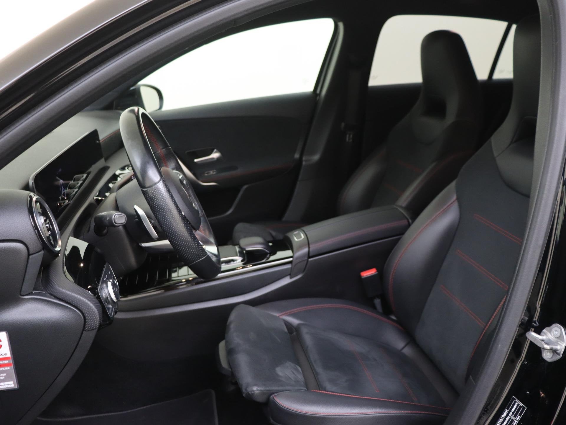Mercedes-Benz A-klasse 180 Business Solution AMG /Achteruitr, Auto's, 136 pk, Gebruikt, 4 cilinders, Zwart