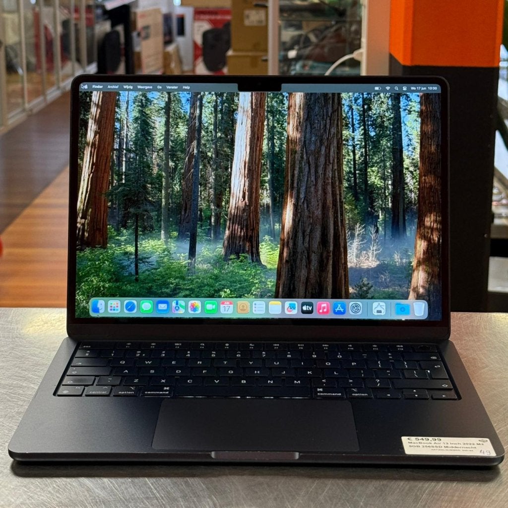 MacBook Air 13 Inch 2022 M2 8GB 256SSD Middernacht, Apple, Gebruikt, Support@apple.com, One Apple Park Way
Cupertino, CA 95014
United States