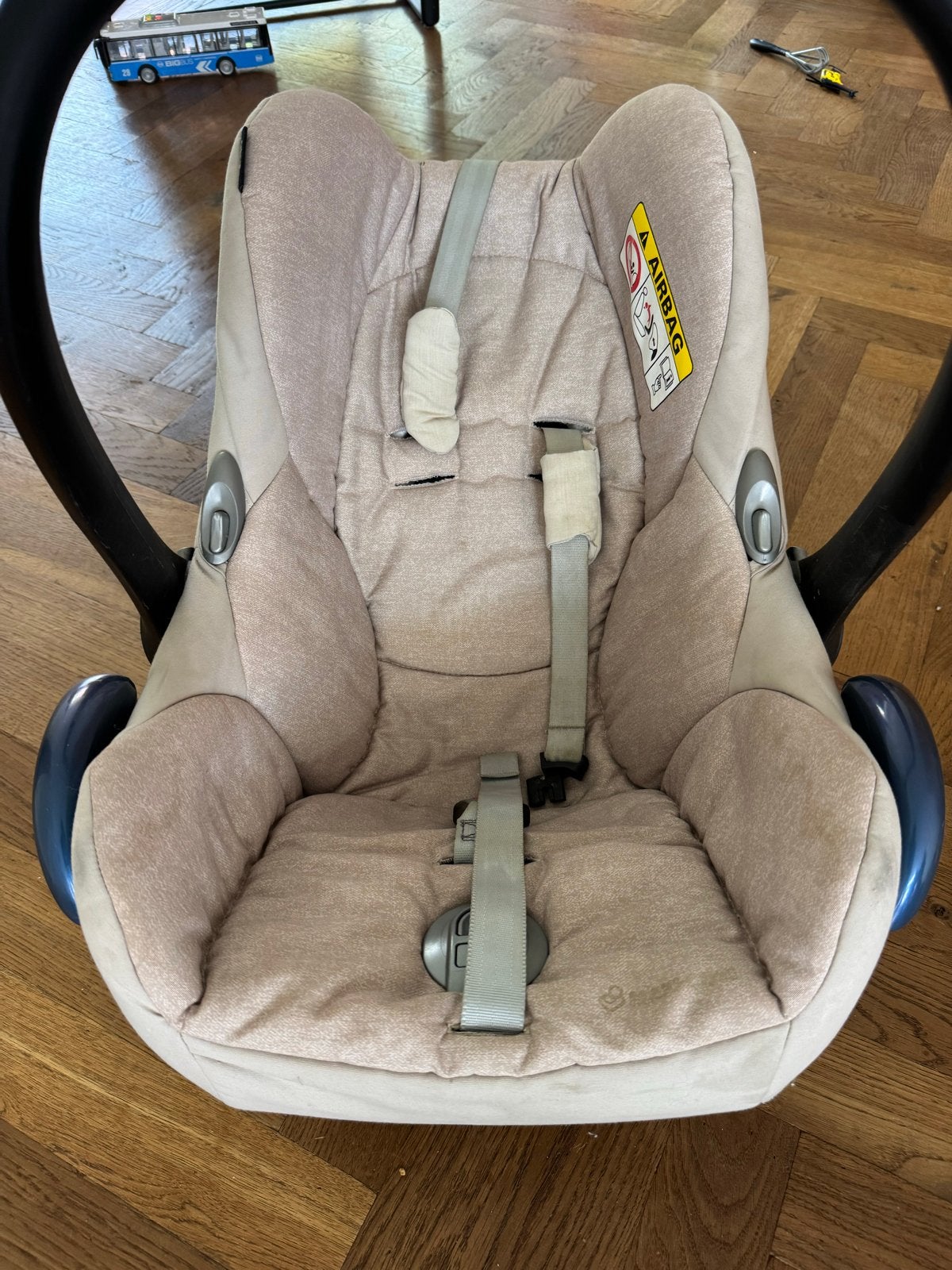 Maxi Cosi CabrioFix Nomad - Zeer goede staat, Autogordel, Ophalen of Verzenden, Zo goed als nieuw, 0 t/m 13 kg