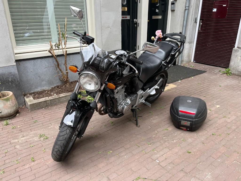 Honda CBF500 Zwart, 2 cilinders, Motorrijbewijs A, Gebruikt, Particulier