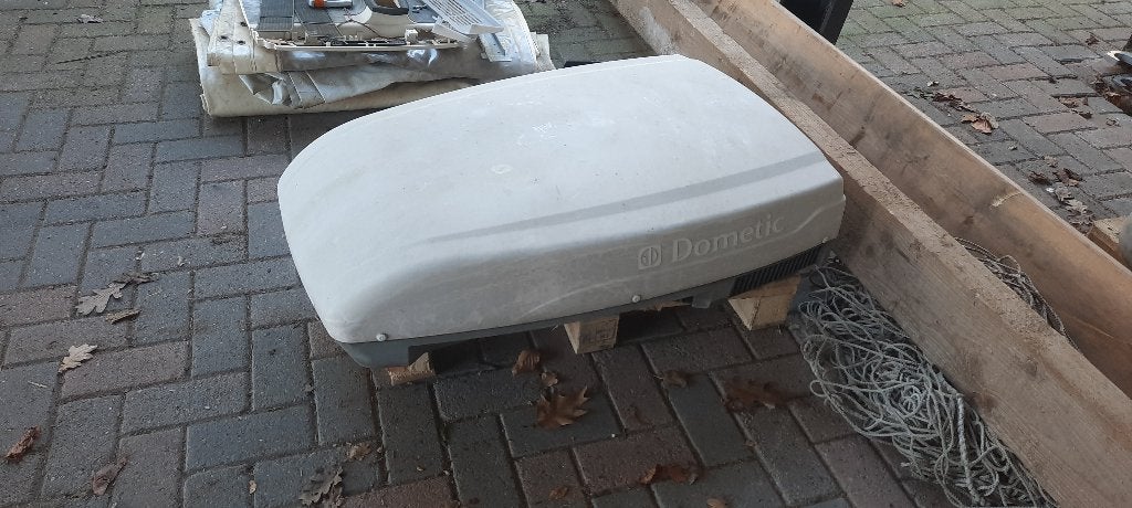 Te koop Dometic dak airco voor camper of caravan, Caravans en Kamperen, Ophalen, Gebruikt