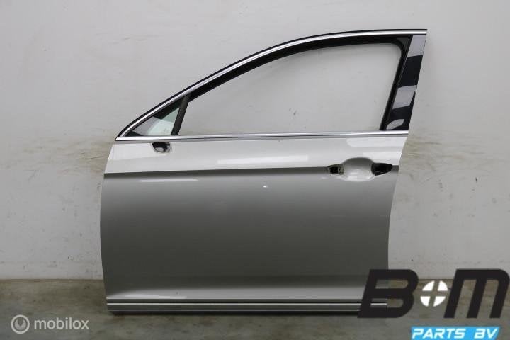 Portier LV VW Passat B8 Limo LB7W 3G0831055AG, Auto-onderdelen, Gebruikt