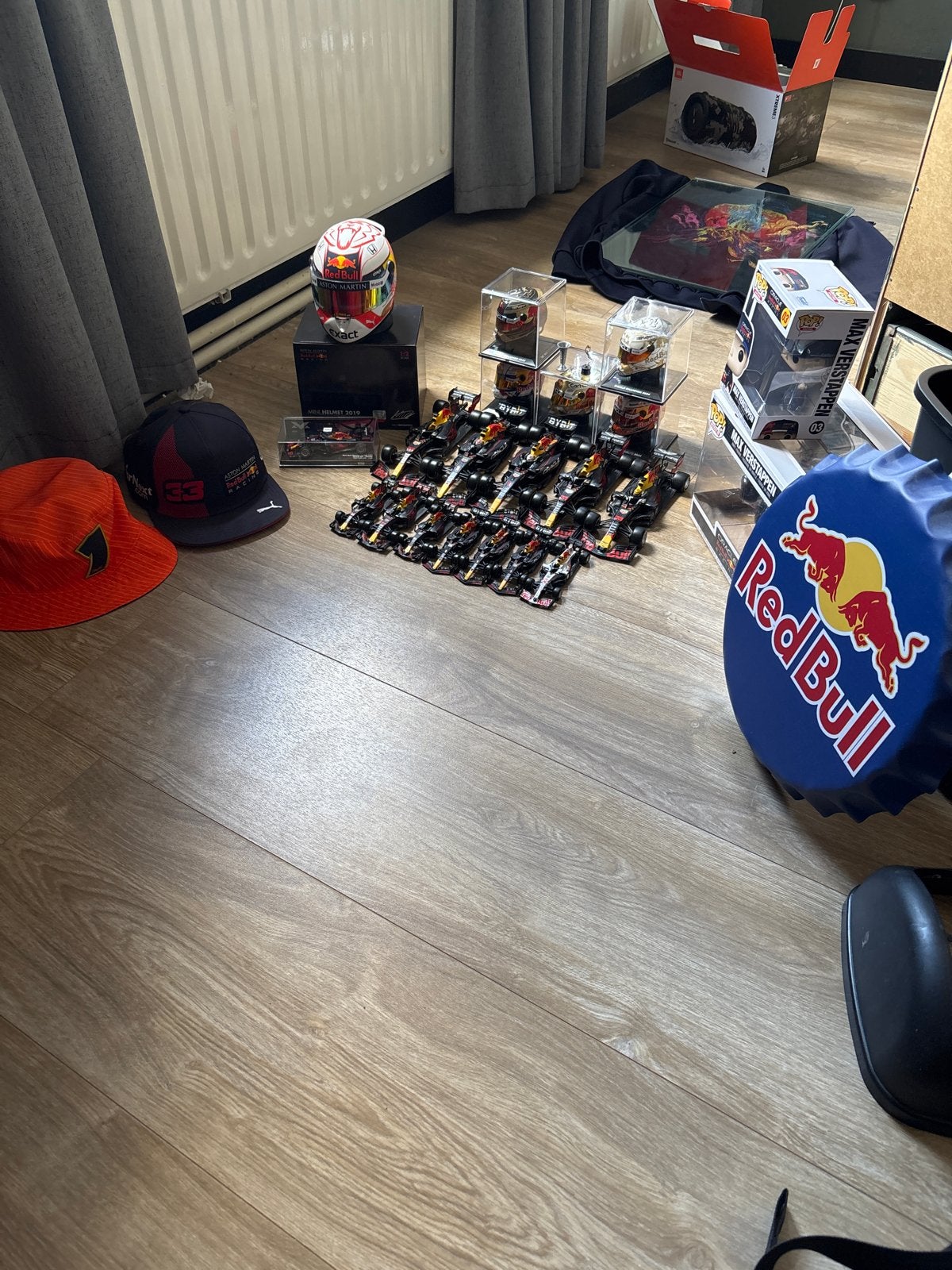 Grote collectie Max Verstappen F1 modelauto's en helmen, Overige merken, Auto, 1:32 tot 1:50, Ophalen of Verzenden