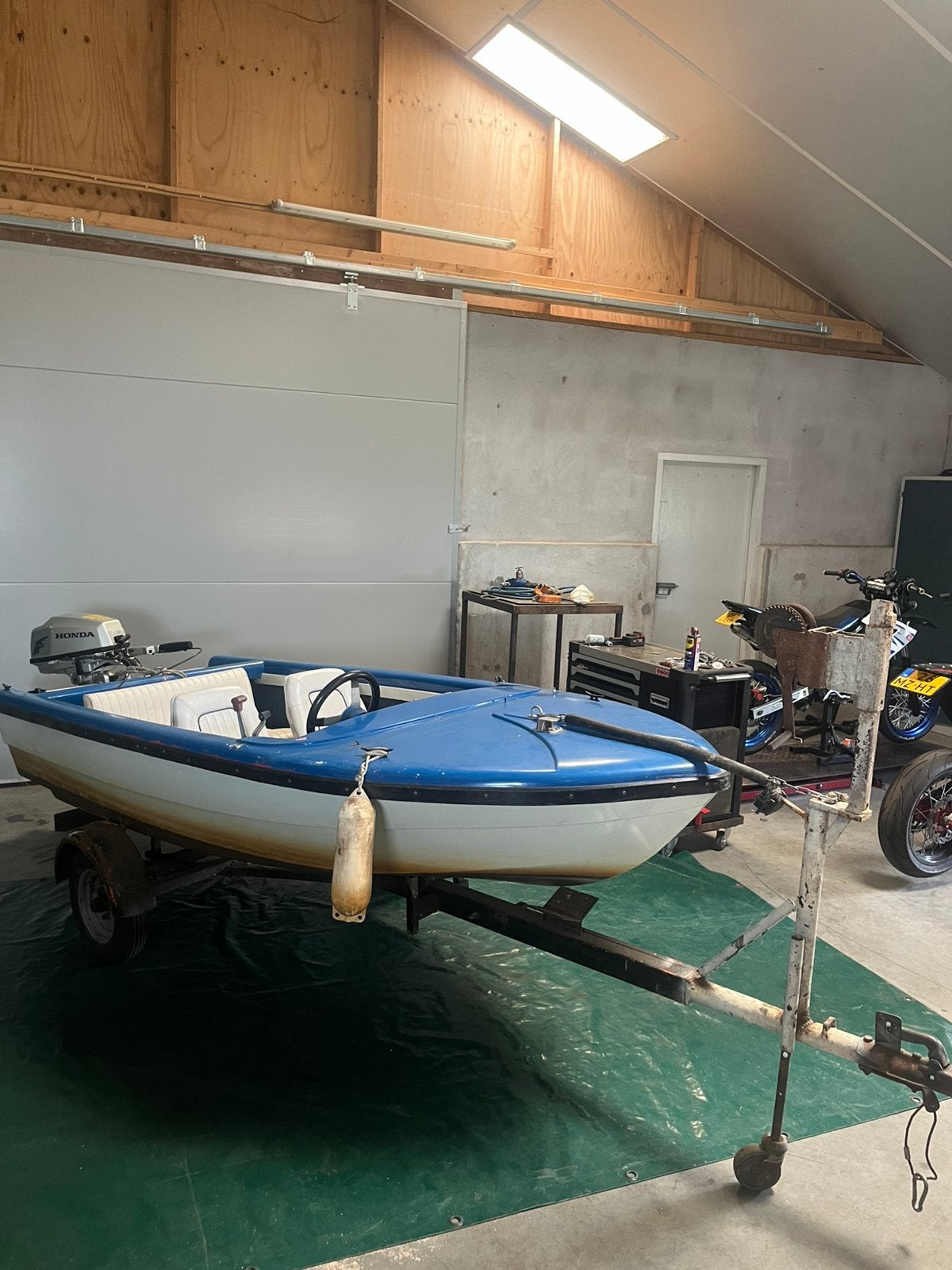 Bootje met trailer 5pk 4 takt, Watersport en Boten, Motorboten en Motorjachten, Gebruikt, 4 m, Buitenboordmotor, 5 pk