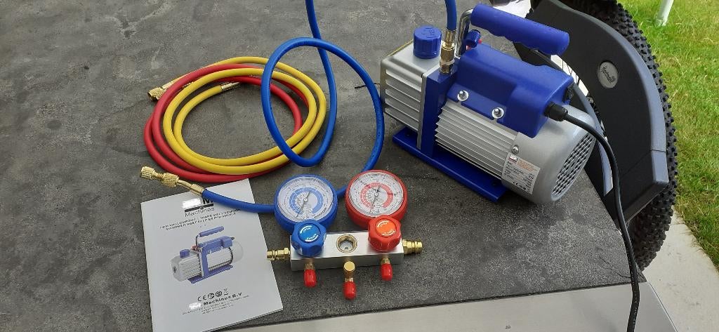 te huur een vacuümpomp voor het vacumeren van uw airco na mo, Ophalen, Gebruikt