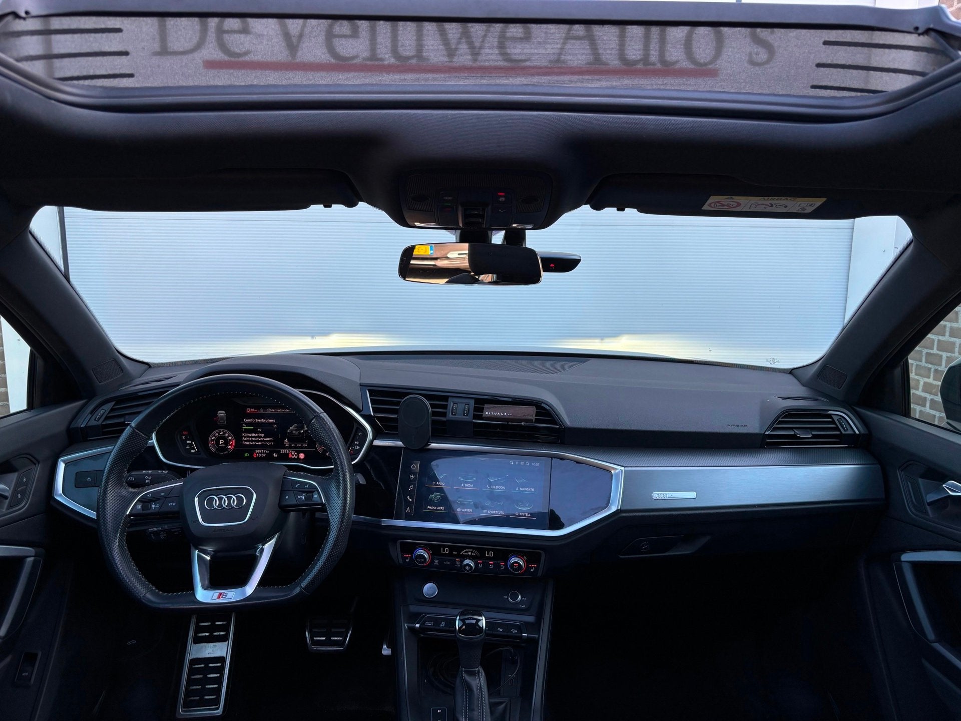 Audi Q3 35 TFSI edition one 3x S-Line|Pano|Adapt. Cruise|360, Auto's, 4 cilinders, 150 pk, 1505 kg, Leder