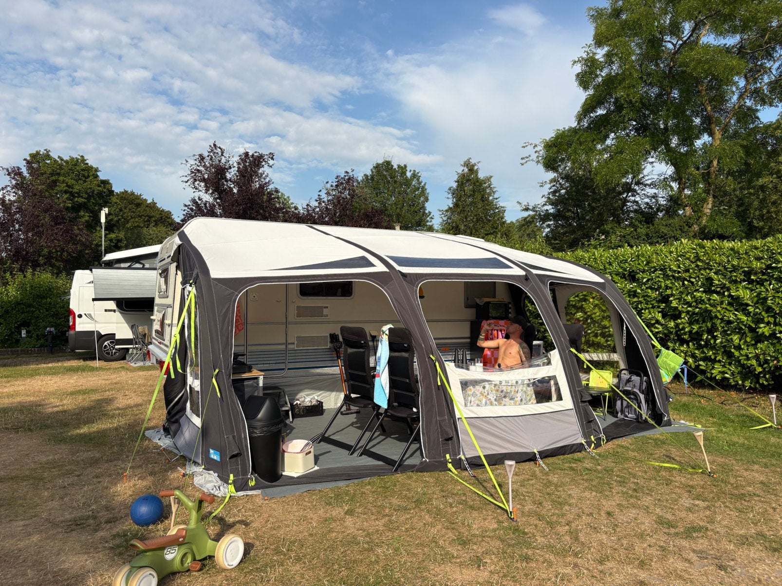 Kampa Ace Air 500 voortent + uitbouw, Ophalen, Gebruikt, Kampa Dometic