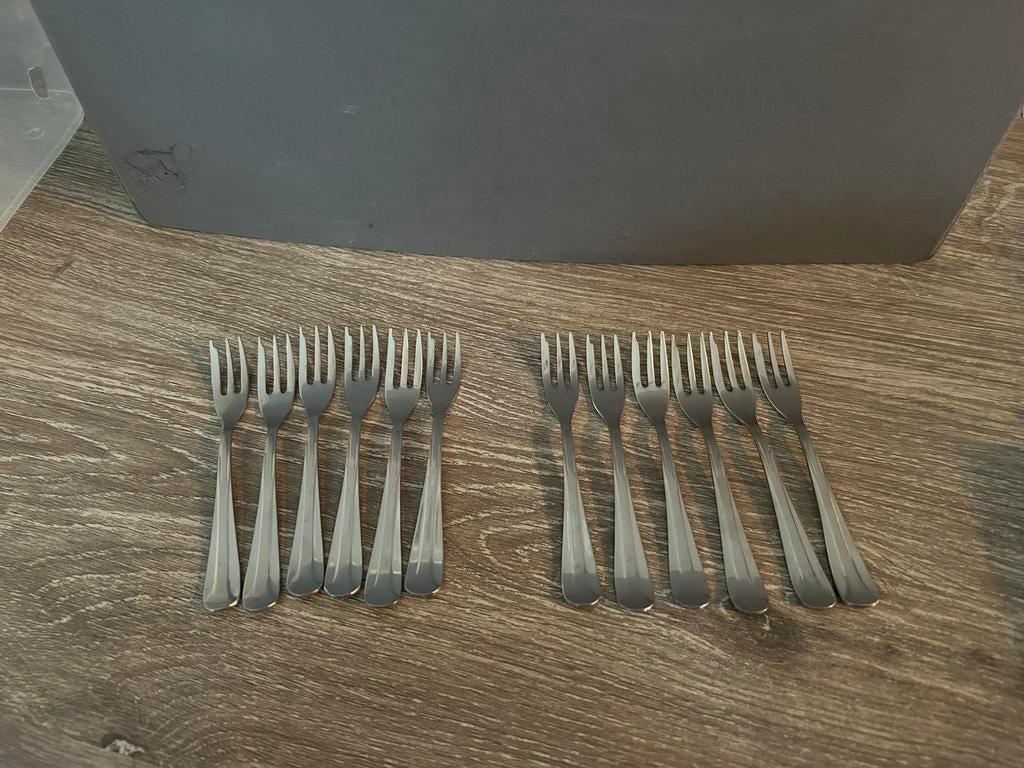 12x gebaksvorken of kleine vork, Ophalen of Verzenden, Rvs of Chroom