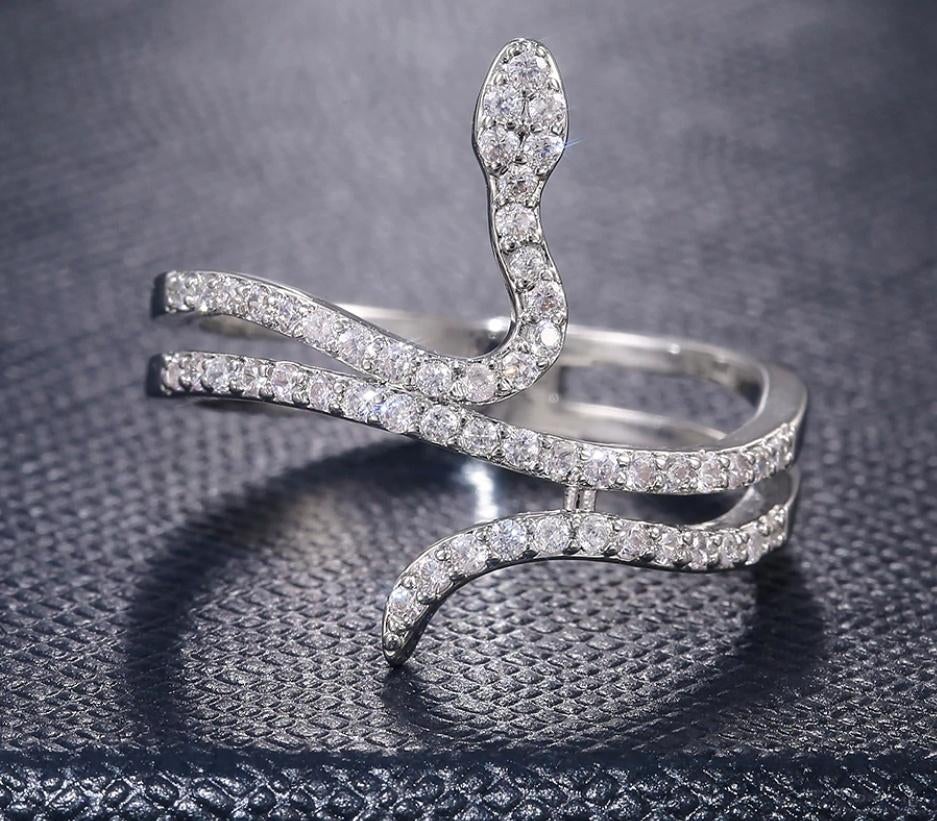 Zirkonen slang 925 sterling zilveren ring, Sieraden, Tassen en Uiterlijk, Ringen, 18 tot 19, Nieuw, Ophalen of Verzenden, Met edelsteen
