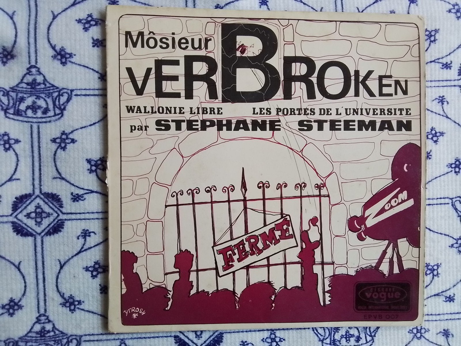 Stephane steeman             Monsieur verbroken  (3 liedjes), 7 inch, Ophalen of Verzenden, Zo goed als nieuw, Pop