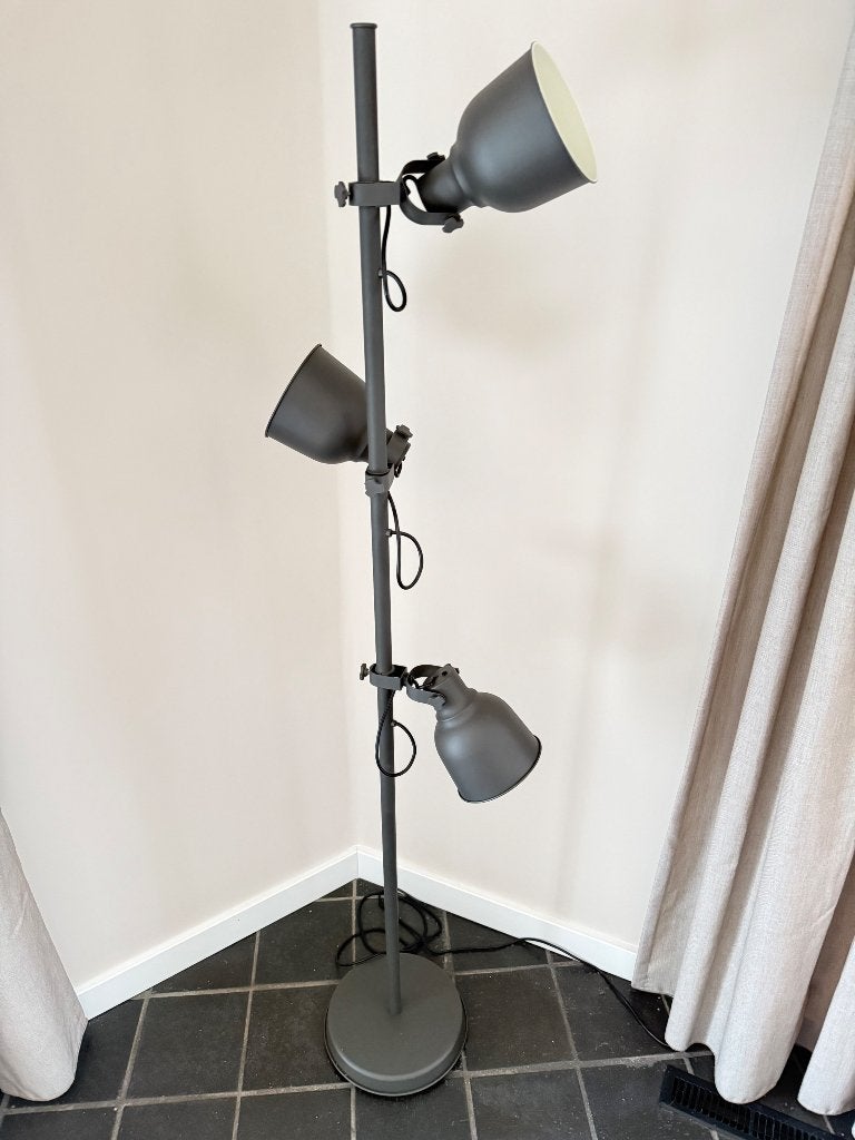 IKEA Hektar vloerlamp 3 spots, Ophalen, Zo goed als nieuw, 150 tot 200 cm