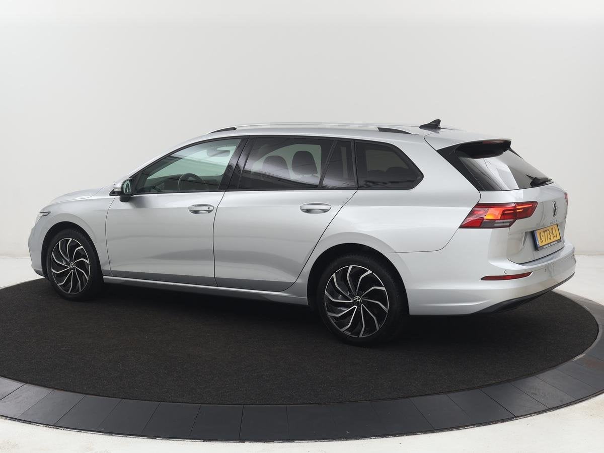 Volkswagen Golf Variant 1.0 eTSI Life | Automaat | Carplay |, Auto's, Stof, Gebruikt, Origineel Nederlands, 19 km/l
