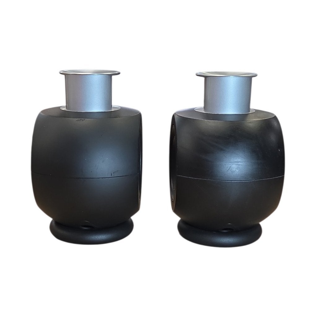 Bang & Olufsen Beolab 3 Speakerset | LIchte Gebruikerssporen, Bang en Olufson, Zo goed als nieuw, Support@bangenolufson.com, Bang & Olufsen Group
Peter Bangs Vej 15
7600 Struer
Denmark