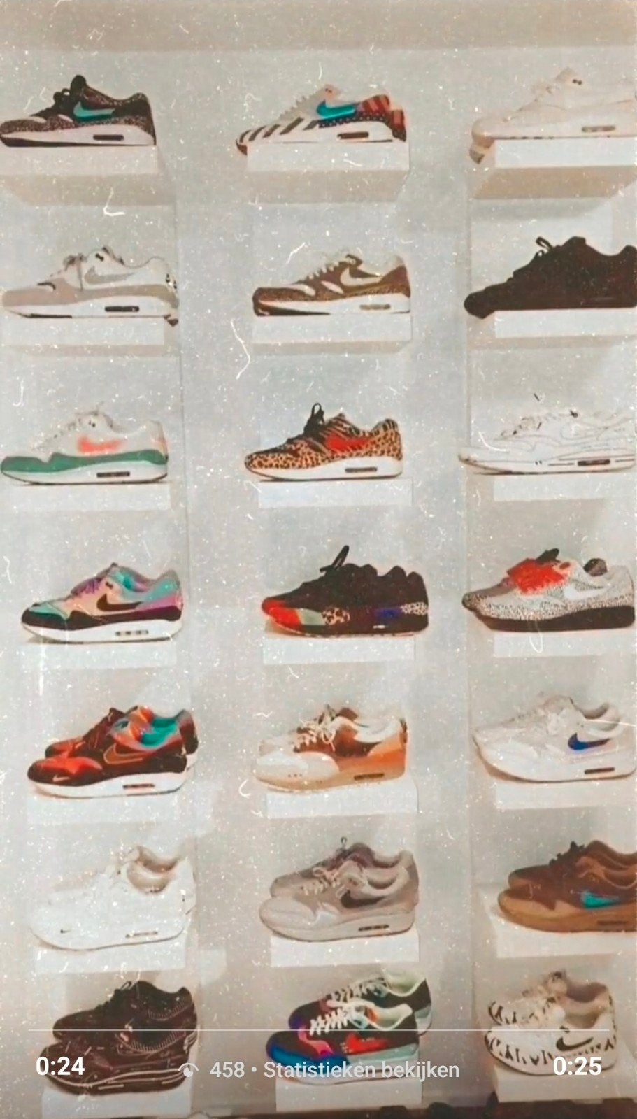 Witte zwevende wandplanken Sneakers, Ophalen, Zo goed als nieuw