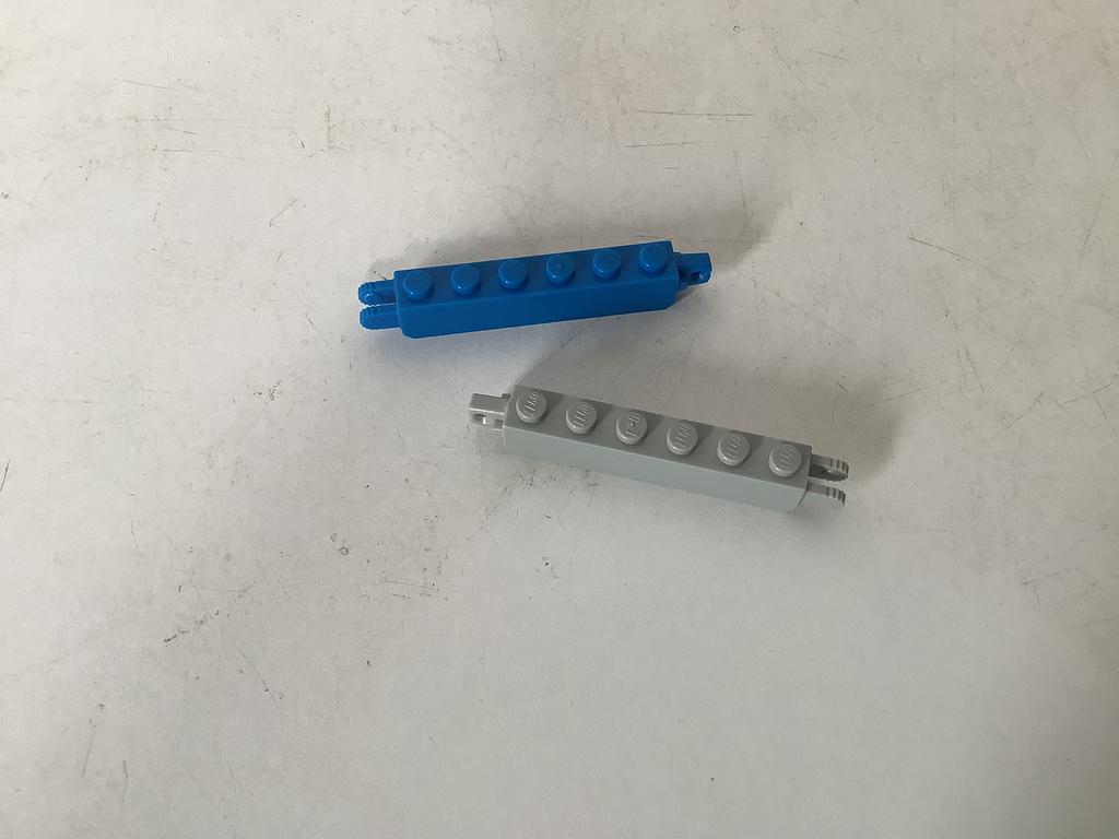 Lego scharnier steen 1x6 licht grijs en blauw (4), Ophalen of Verzenden, Gebruikt, Losse stenen, Lego
