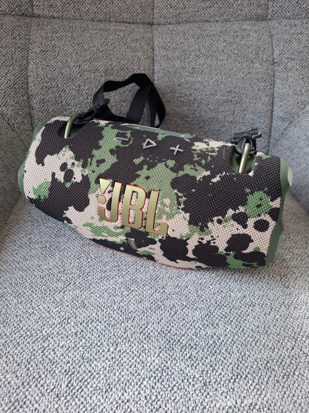 jbl xtreme 4, Ophalen, Zo goed als nieuw, 30 cm of meer, Minder dan 35 cm