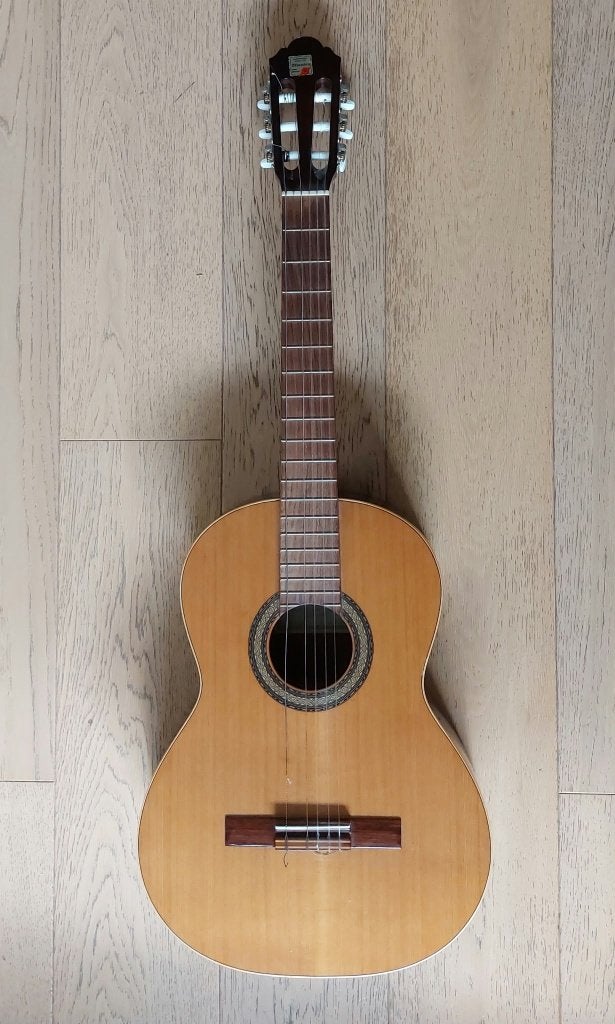 Spaanse gitaar, Muziek en Instrumenten, Snaarinstrumenten | Gitaren | Akoestisch, Ophalen, Zo goed als nieuw, Klassieke of Spaanse gitaar