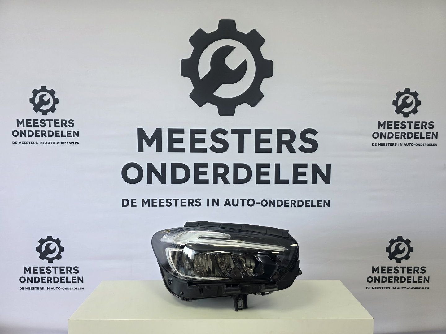 Mercedes B (W247) Koplamp Rechts A2479061004, Auto-onderdelen, Gebruikt, -, Ophalen of Verzenden, -