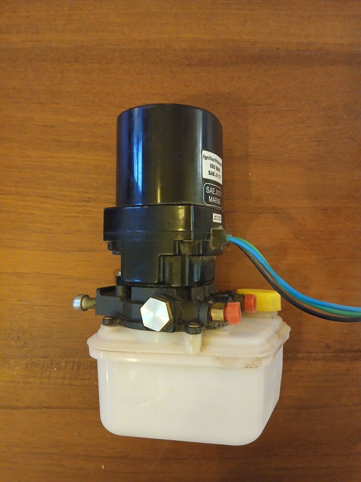 Nieuwstaat MerCruiser Power Trim Pomp (12V) - Alpha/Bravo, Watersport en Boten, Ophalen of Verzenden, Nieuw, Motor en Techniek
