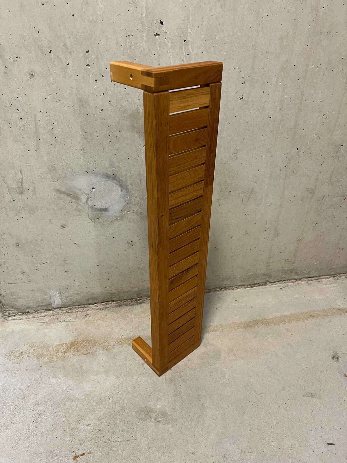 Houten IKEA rekje, Ophalen, Gebruikt