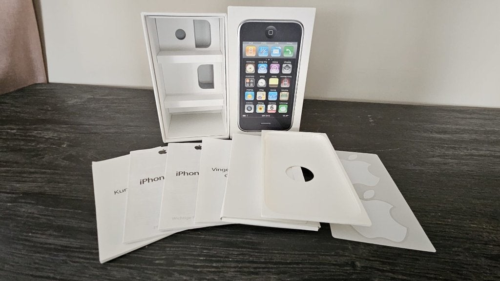 IPhone 3gs Apple los LEEG doosje met beschrijving als nieuw, Telecommunicatie, 16 GB, Ophalen of Verzenden, Zo goed als nieuw