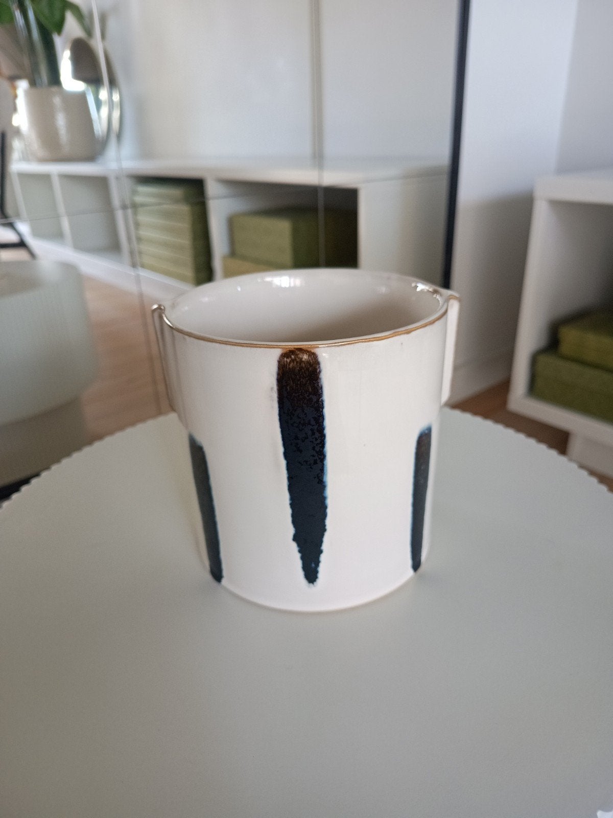 Bloempot Binnen - Intratuin - Crème met Blauw, Tuin en Terras, Rond, Binnen, Ophalen of Verzenden, Zo goed als nieuw
