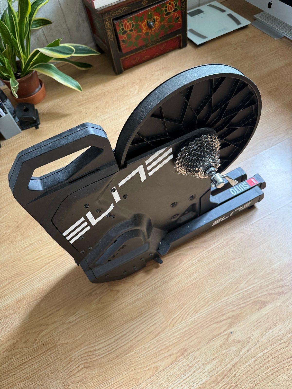 Elite Suito T fietstrainer, Overige merken, Aluminium, Ophalen of Verzenden, Zo goed als nieuw