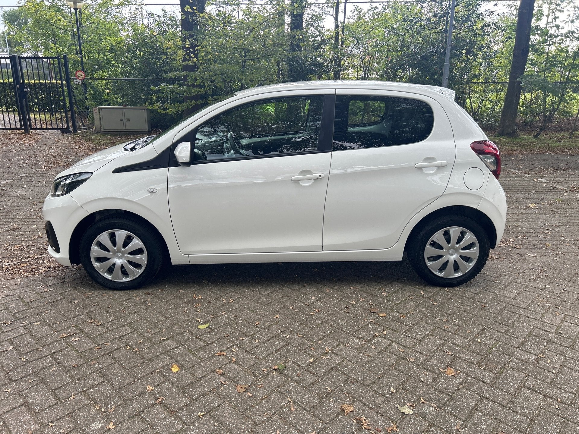 Peugeot 108 1.0 e-VTi Active nap airco incl btw, Auto's, Voorwielaandrijving, Dealer onderhouden, Gebruikt, Euro 6