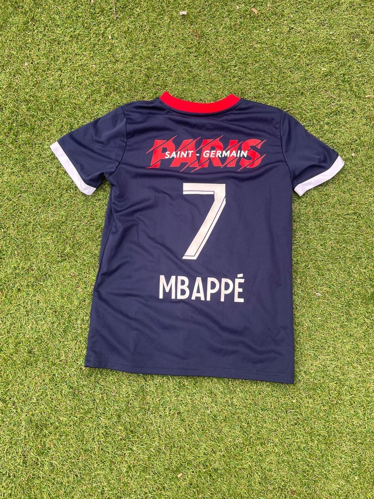 PSG Voetbaltenue Mbappé - Thuistenue Rood/Blauw, Ophalen, Zo goed als nieuw, Jongen of Meisje