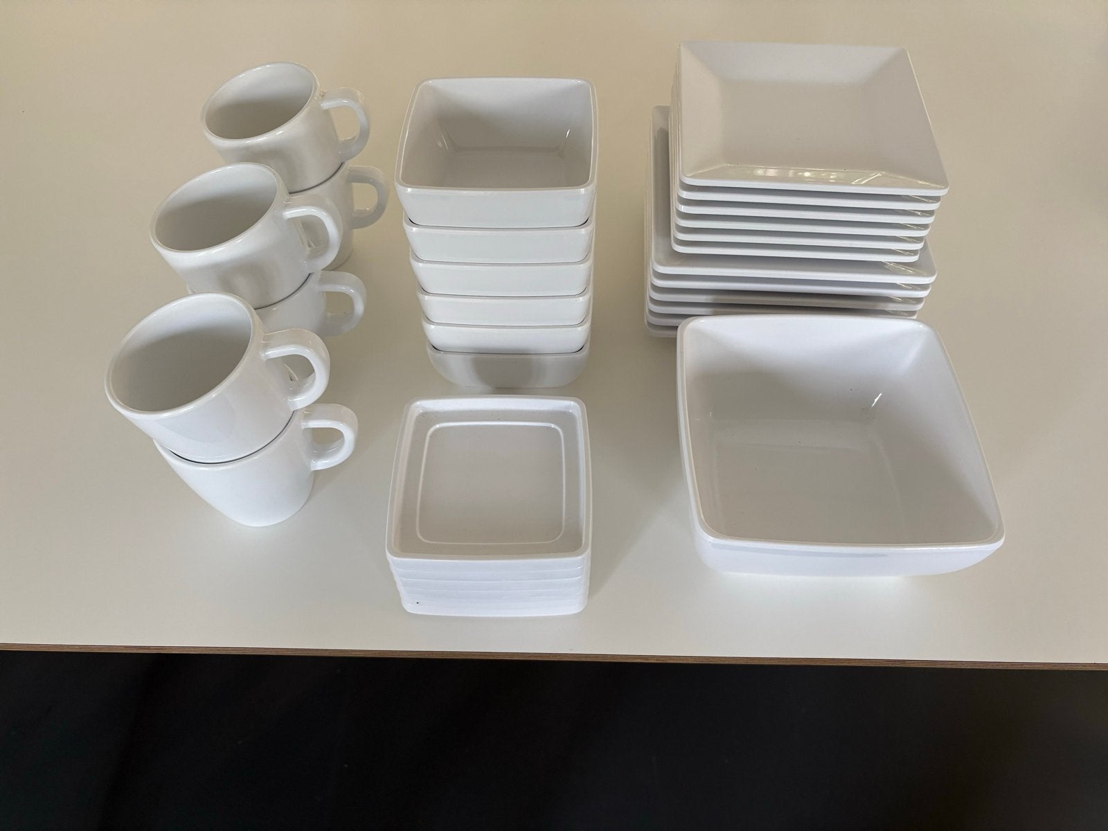 26-delig Truys Design Melamine Servies - Wit, Caravans en Kamperen, Ophalen of Verzenden, Gebruikt