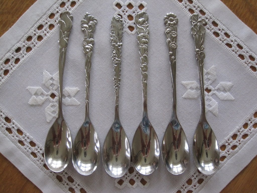 6 Gero Zilmeta lepeltjes met bloemdecor, 11 cm, z.g.a.n., Ophalen of Verzenden