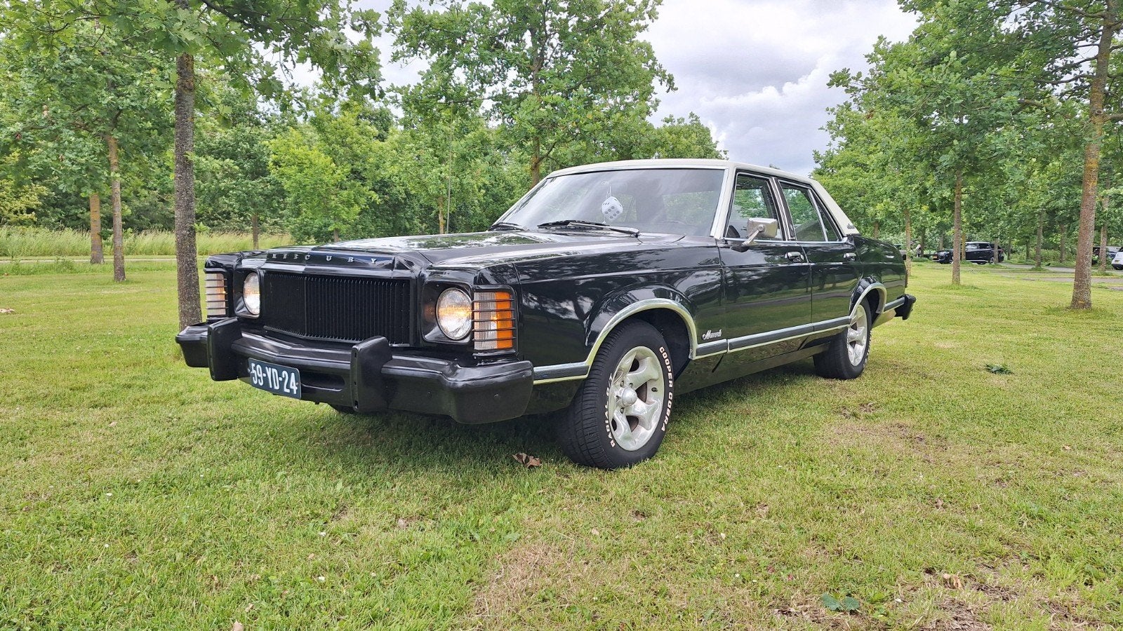 Mercury 1975 Blauw, Auto's, Automaat, Achterwielaandrijving, Zwart, Leder