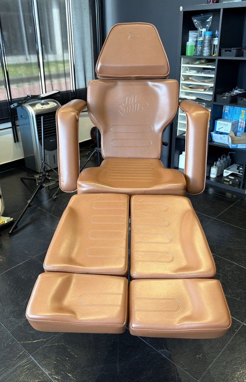 TatSoul Professionele Tattoo Stoel - Bruin Leer 2x, Ophalen, Twee, Bruin, Leer