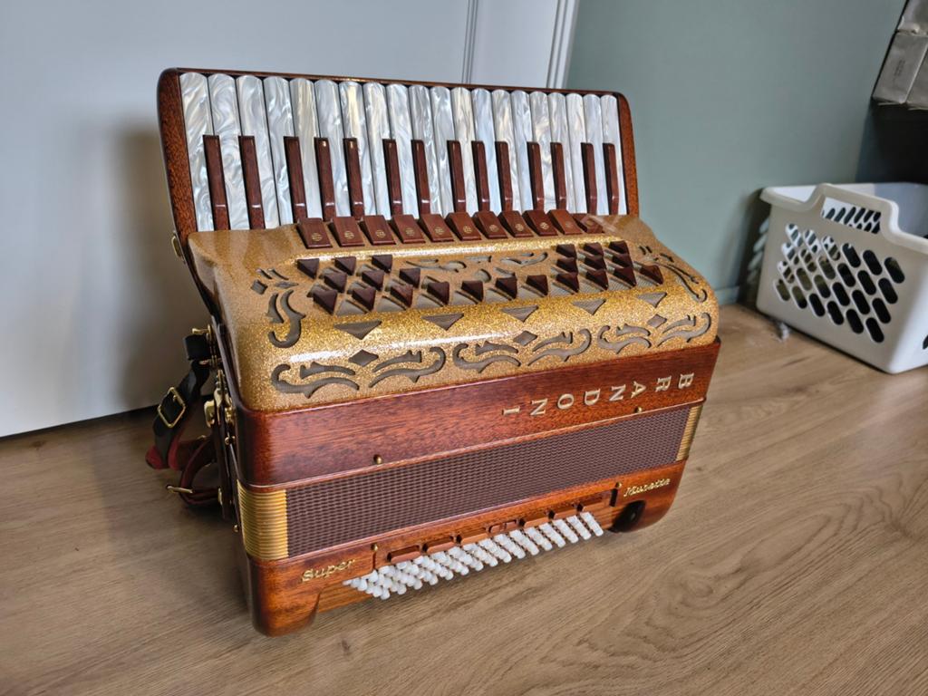 Brandoni super musette, Muziek en Instrumenten, Accordeons, Ophalen, Zo goed als nieuw, 120-bas, Overige merken