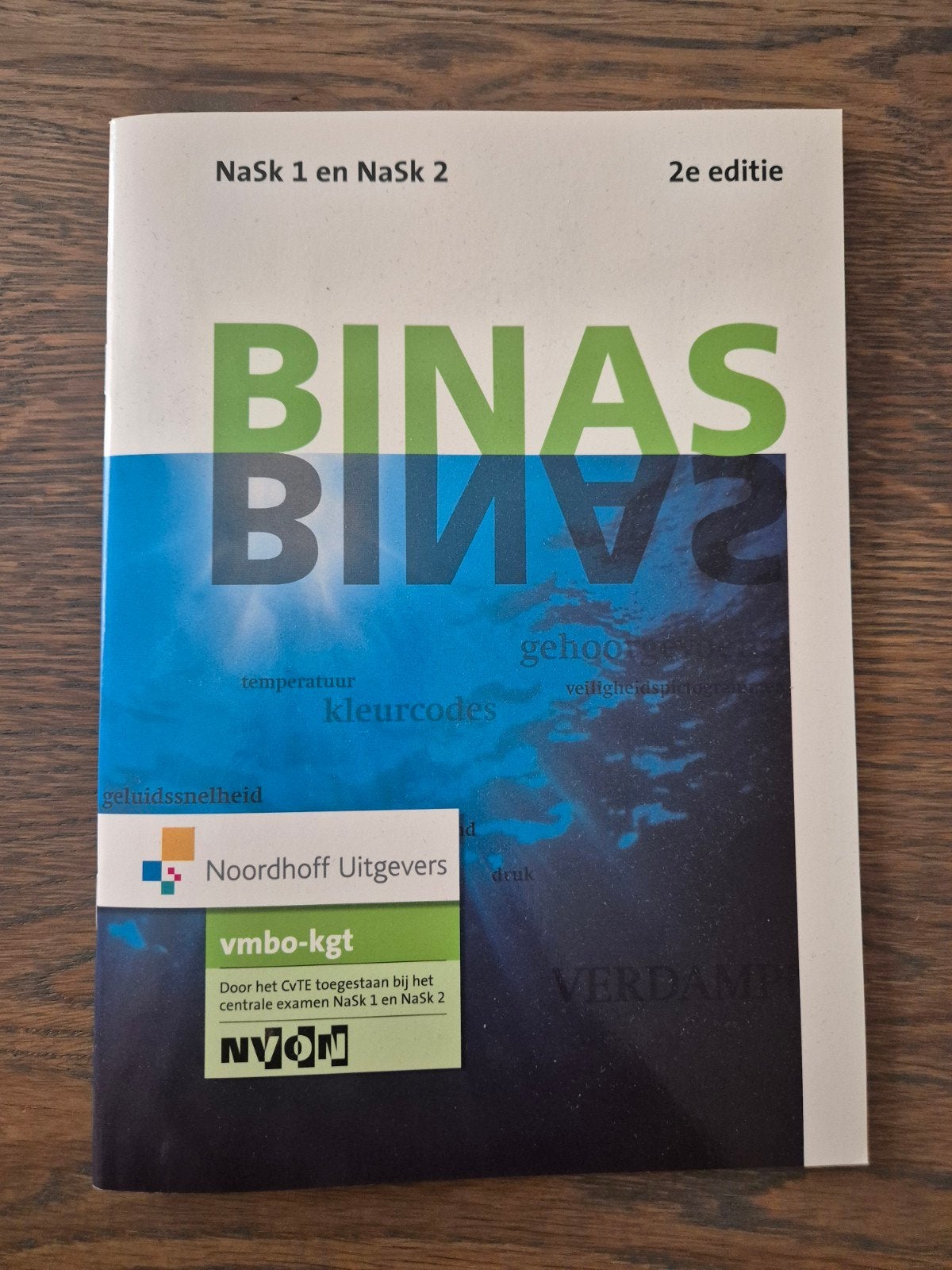 BINAS NaSk 1 en NaSk 2 - 2e editie (Nieuw), Nieuw, Ophalen of Verzenden, MBO, Noordhoff Uitgevers