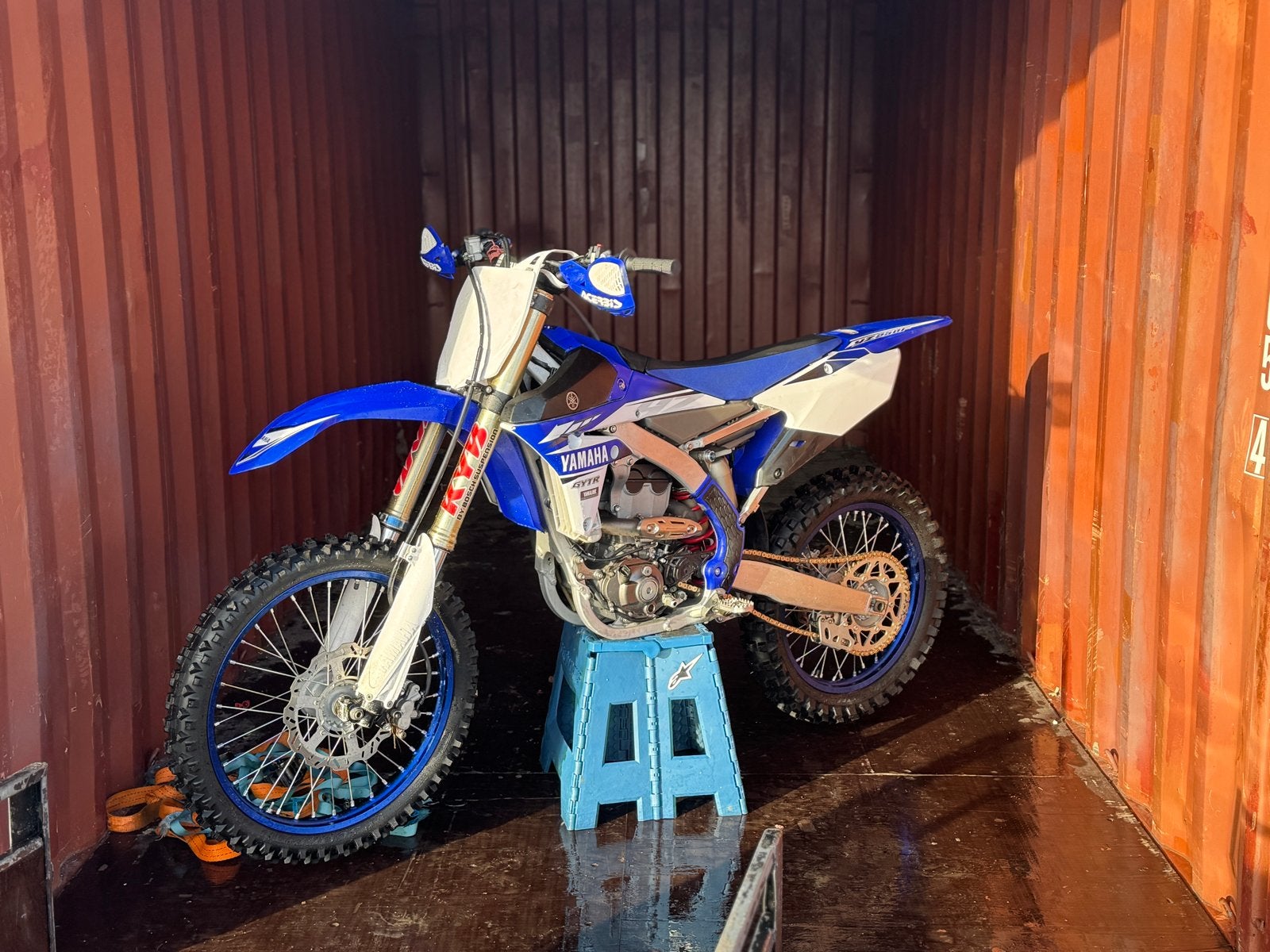 Yz250F uit 2018 met HGS uitlaat en recente upgrades, Motoren, Motoren | Yamaha, Particulier, Crossmotor, 1 cilinder, Sportuitlaat