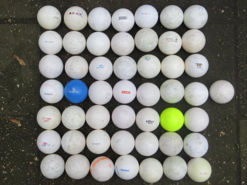 Hockeyballen 50 x KNHB Elrey Brabo TK Dita bal glad veld, Sport en Fitness, Ophalen of Verzenden, Gebruikt, Bal