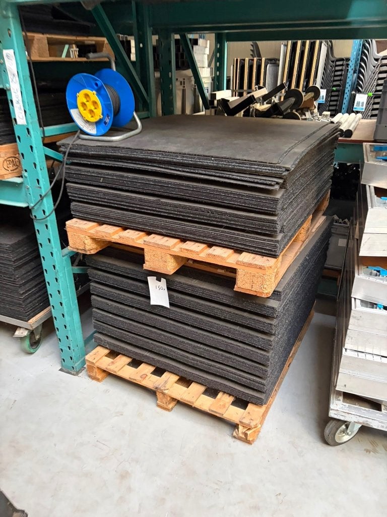 230x Inca Giant tapijttegels 100x100 cm – Antraciet, Ophalen, 75 m² of meer, Zwart, Zo goed als nieuw