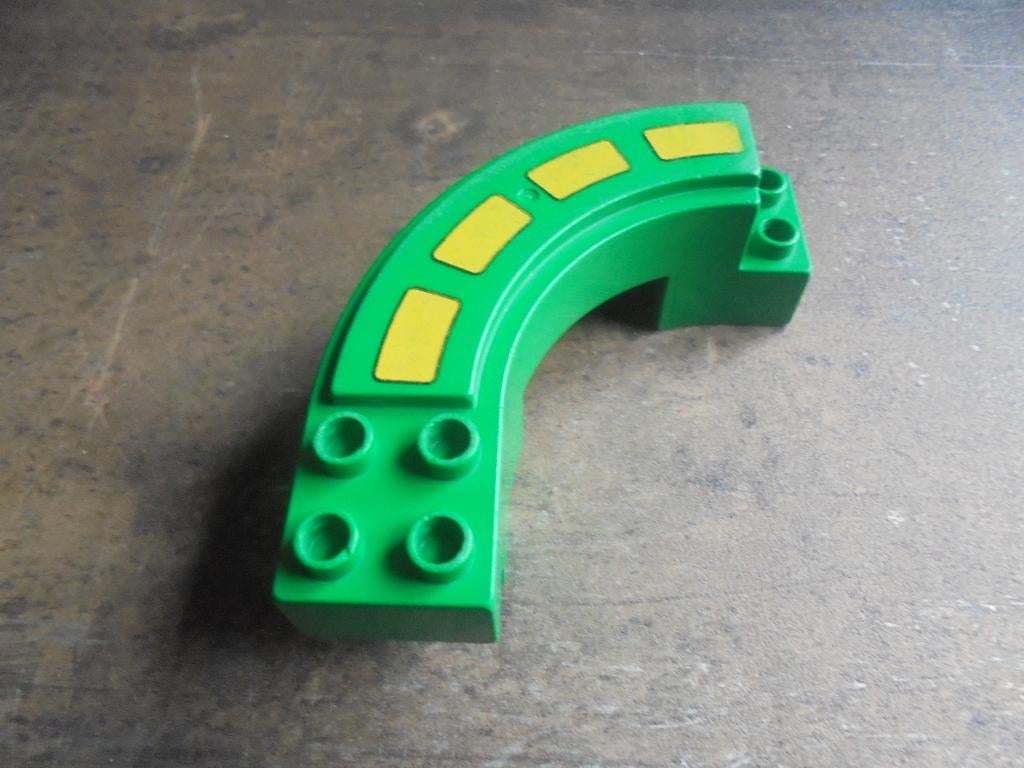 Lego Duplo Road Section Curve with Broken Stripe(ziefoto's), Ophalen of Verzenden, Gebruikt, Losse stenen, Duplo
