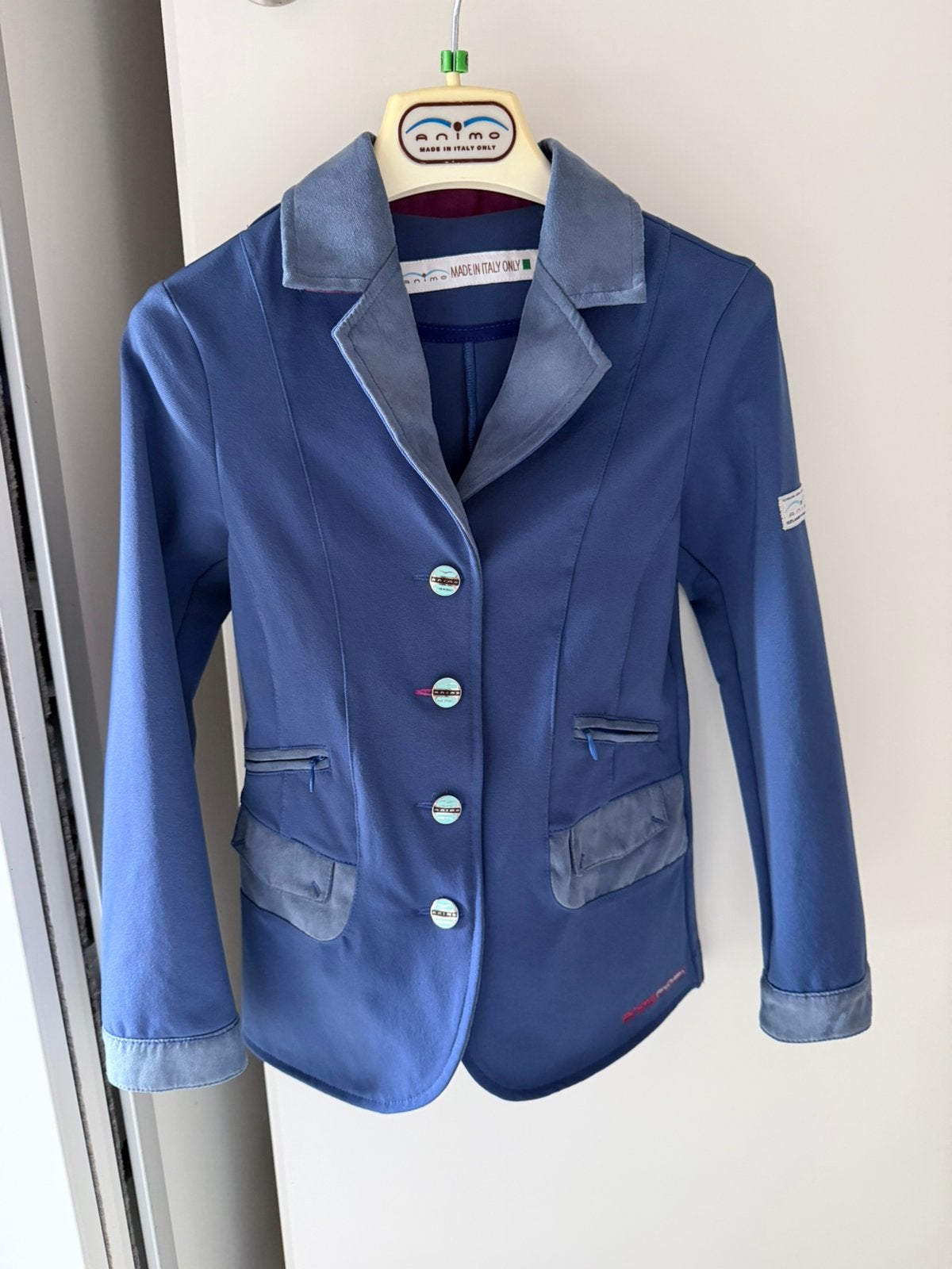 Animo wedstrijdjasje, Dieren en Toebehoren, Paardrijkleding, Ophalen of Verzenden, Zo goed als nieuw, Dressuur, Bovenkleding