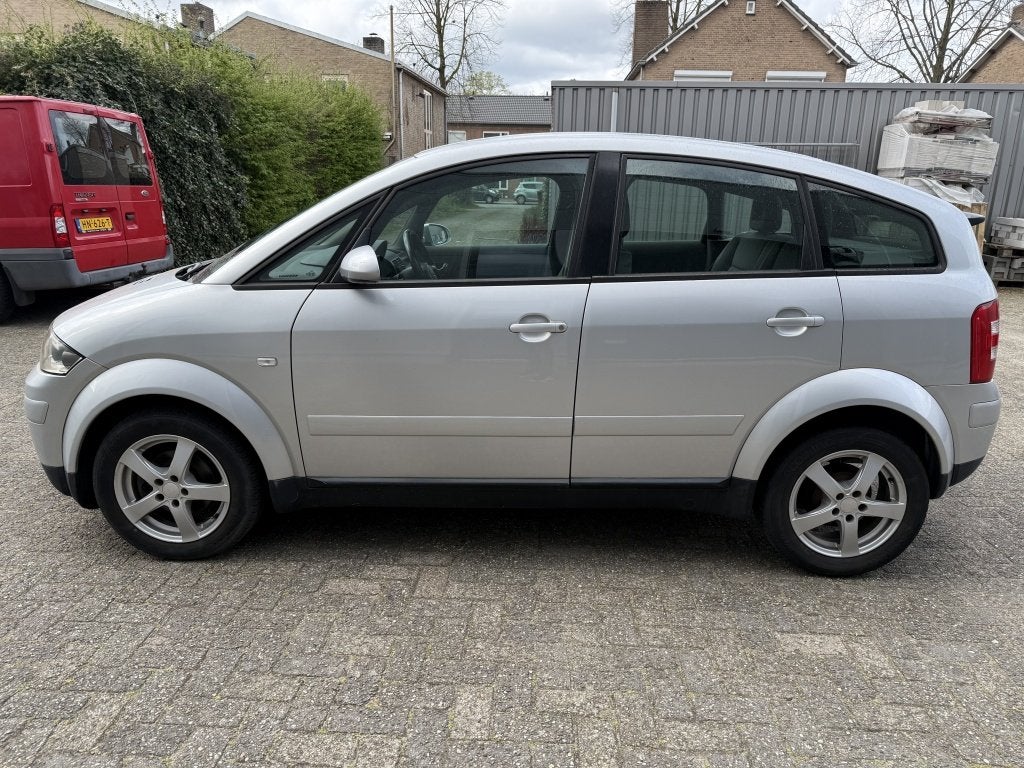 Audi A2 1.4 APK 10-26 2000 CLIMA ZUINIG! (bj 2000), foto 2