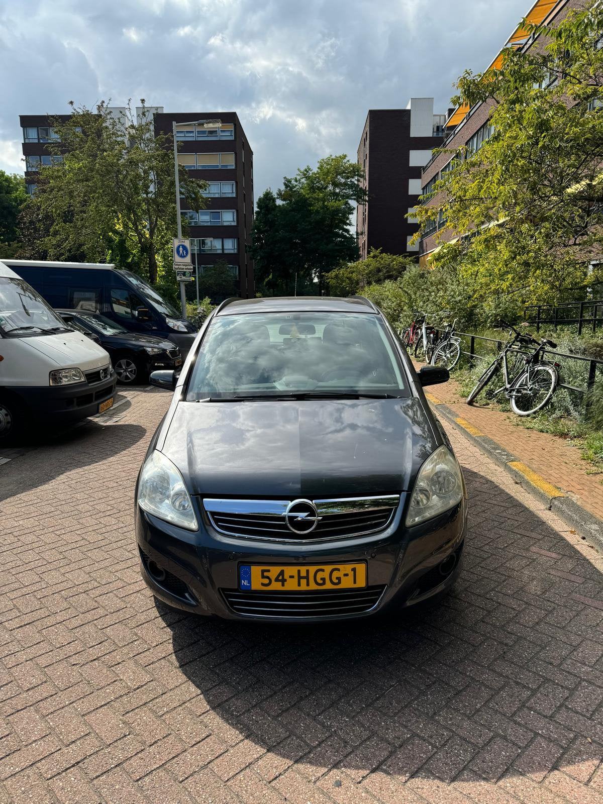 Opel Zafira 1.8 2008 Grijs nieuwe apk!, Voorwielaandrijving, 4 cilinders, Particulier, 1403 kg