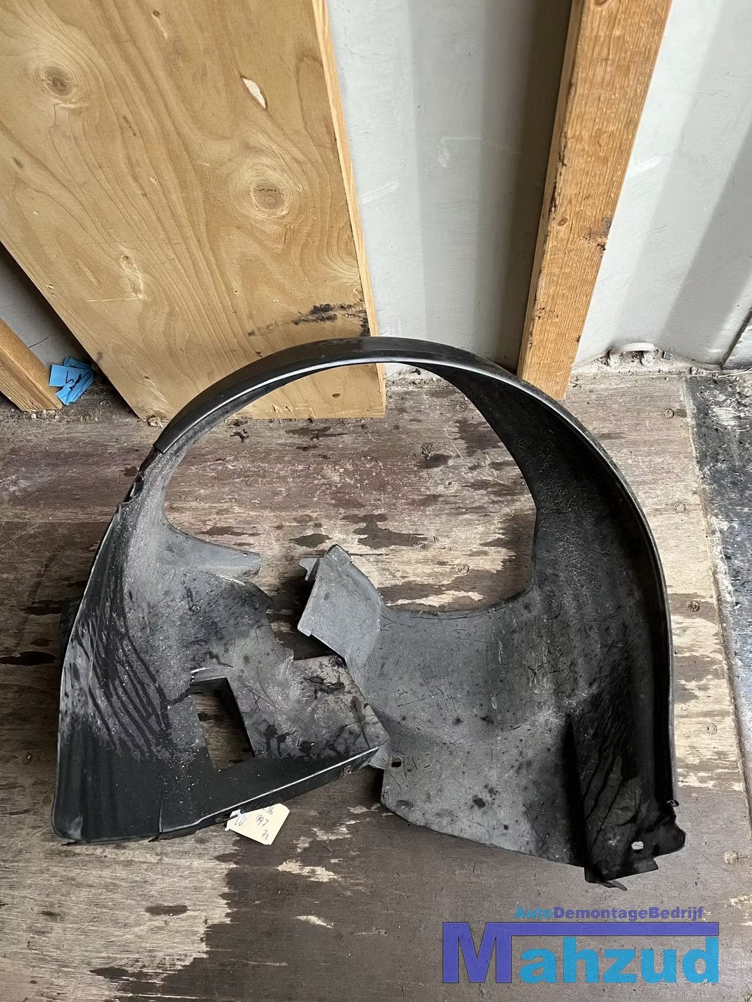 BMW 3 SERIE E36 Links voor modderkuip wielkuip 1990-1998, Petuelring 130
80788  Munich, DE, Gebruikt, Info@bmw.de, Voor