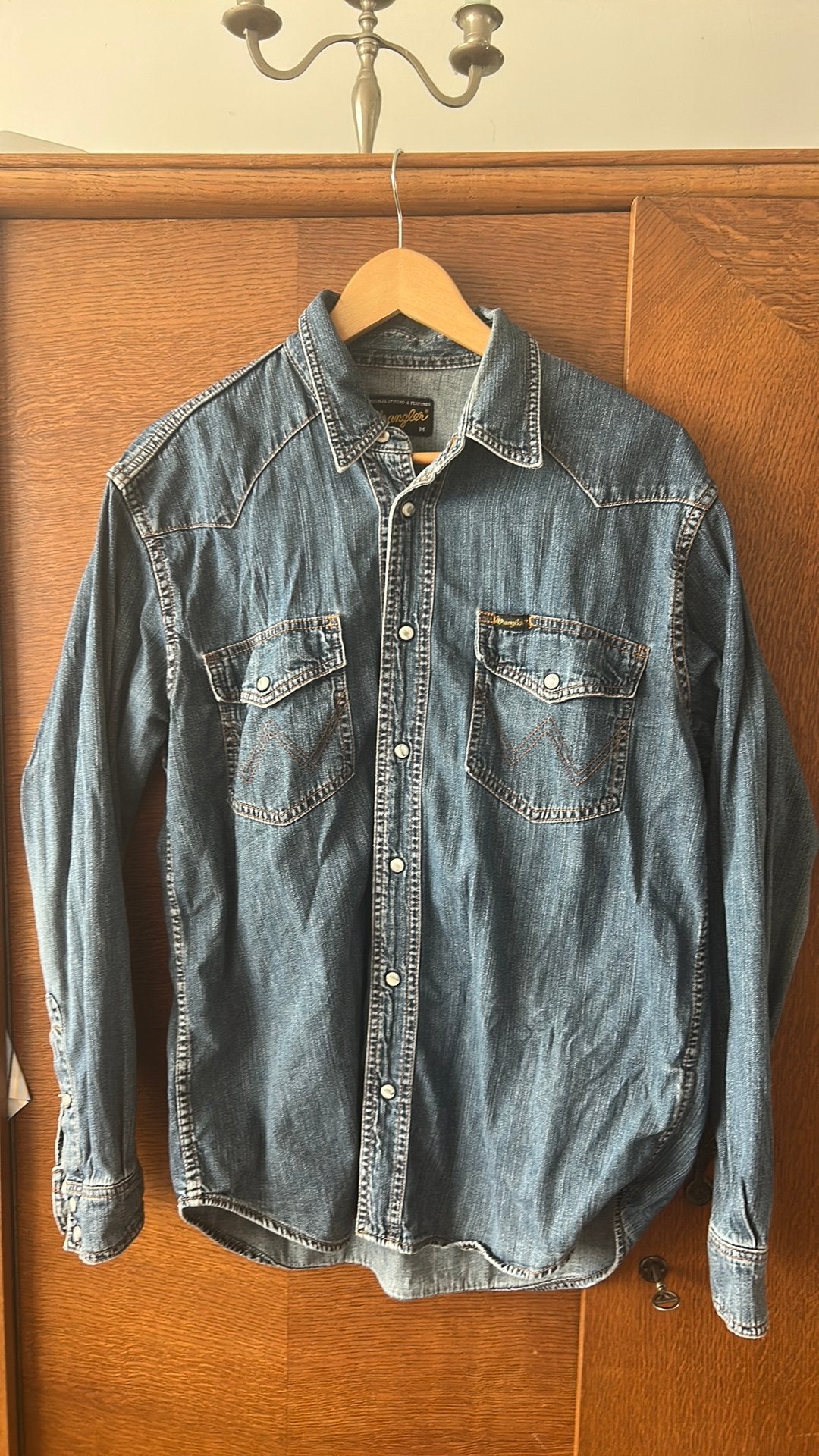 Wrangler denim shirt M, Ophalen of Verzenden, Zo goed als nieuw, Blauw